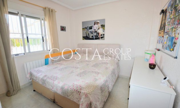 Herverkoop - Villa -
Orihuela - Los Altos