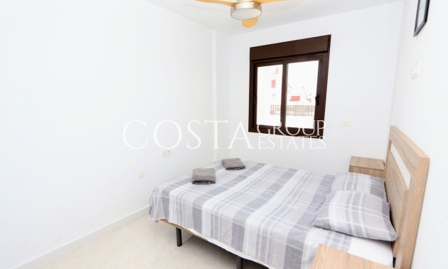 Herverkoop - Villa -
Orihuela - Villamartin