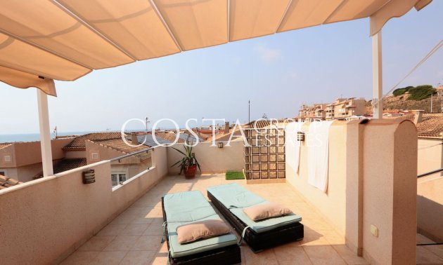 Herverkoop - Villa -
Torrevieja - Torrevieja Centro