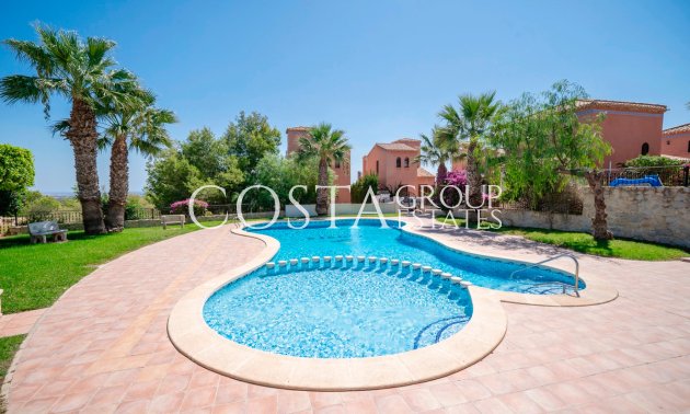 Odsprzedaż - Dom -
San Miguel de Salinas - San Miguel