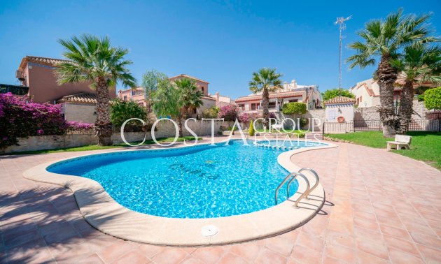 Odsprzedaż - Dom -
San Miguel de Salinas - San Miguel