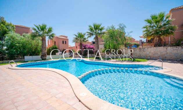 Odsprzedaż - Dom -
San Miguel de Salinas - San Miguel