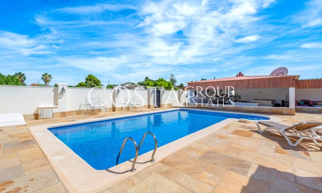 Resale - Villa -
Almoradí - Almoradi Centro