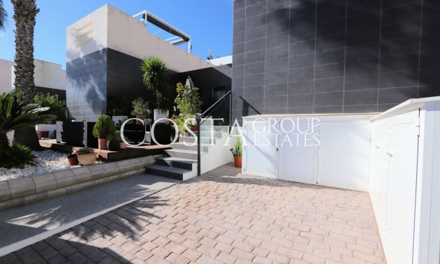 Wiederverkauf - Villa -
Orihuela - Villamartin