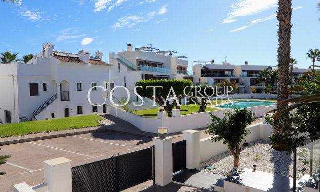 Wiederverkauf - Villa -
Orihuela - Villamartin