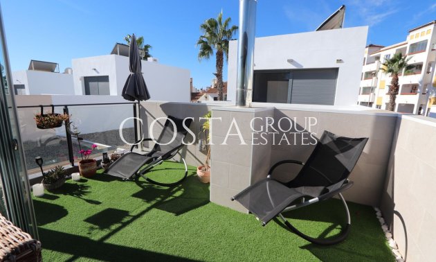 Wiederverkauf - Villa -
Orihuela - Villamartin