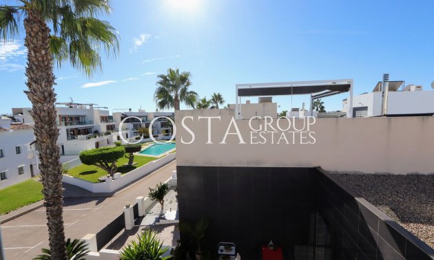 Wiederverkauf - Villa -
Orihuela - Villamartin