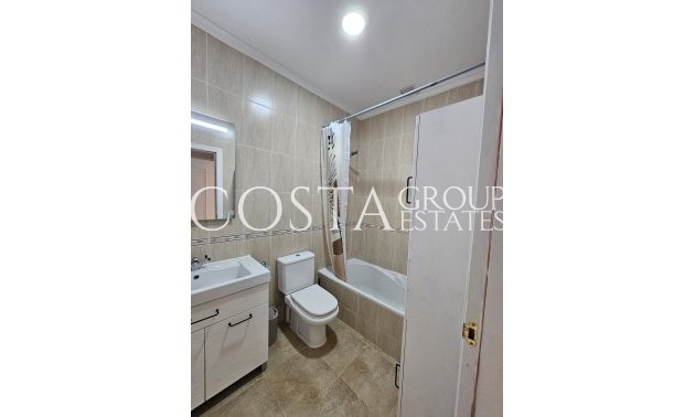 Wiederverkauf - House -
Benitachell - Benitachell Centro