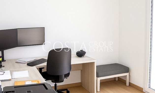 Herverkoop - Villa -
Torrevieja - La Siesta