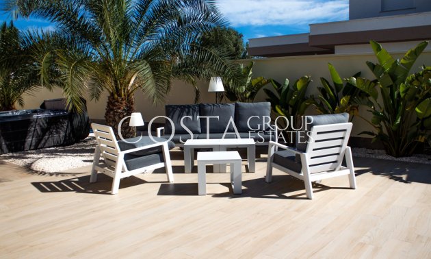 Herverkoop - Villa -
Torrevieja - La Siesta