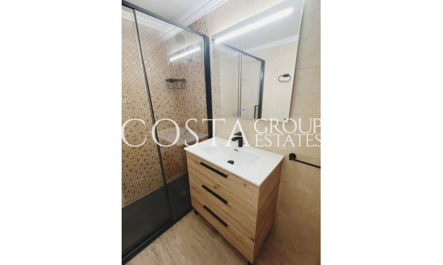 Revente - Apartments -
Alicante - Alicante Centro