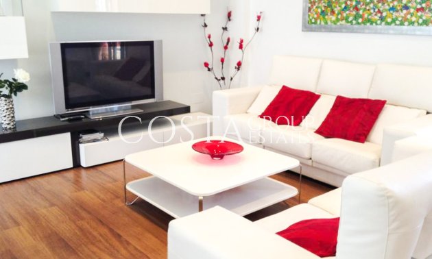 Wiederverkauf - Villa -
Orihuela - Mil Palmeras