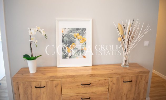 Odsprzedaż - Dom -
Orihuela - Punta Prima