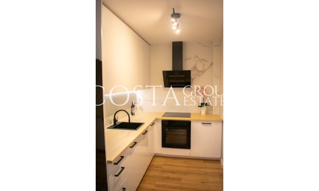 Odsprzedaż - Dom -
Orihuela - Punta Prima