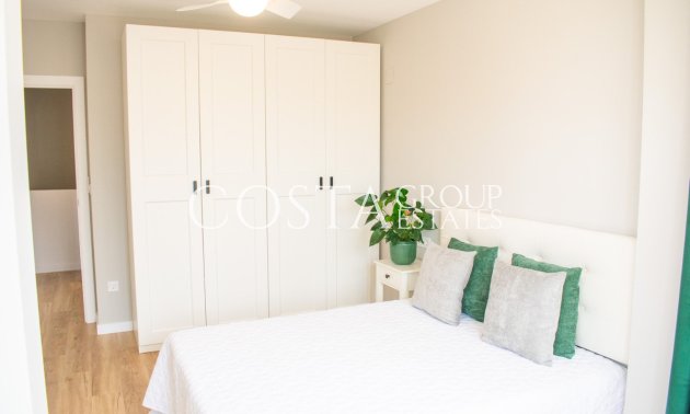 Odsprzedaż - Dom -
Orihuela - Punta Prima