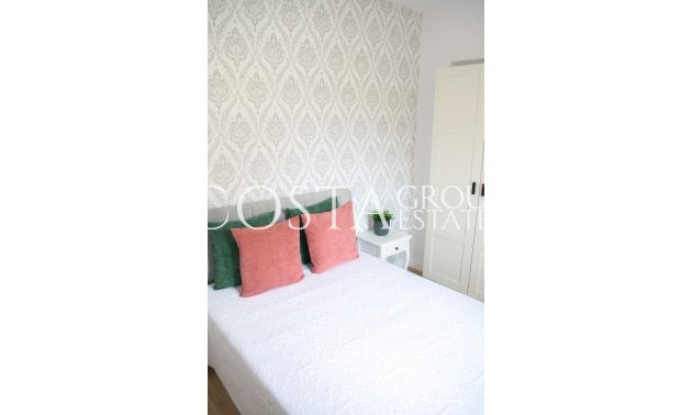 Odsprzedaż - Dom -
Orihuela - Punta Prima