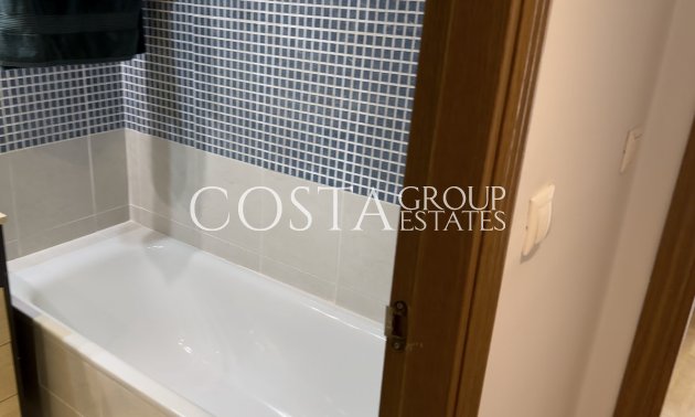 Revente - Apartments -
Alicante - Alicante Centro