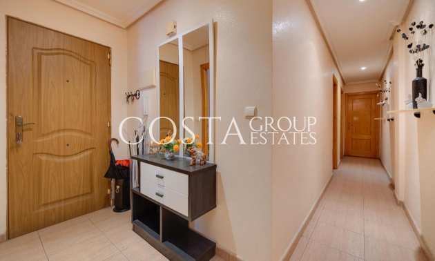 Herverkoop - Apartments -
Torrevieja - Torrevieja Centro