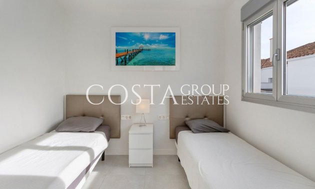 Resale - Apartments -
Orihuela - Villamartin