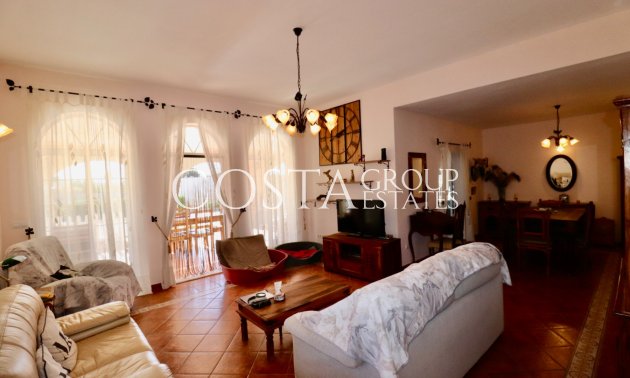 Revente - Villa -
Catral