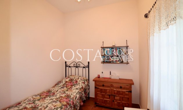 Revente - Villa -
Catral