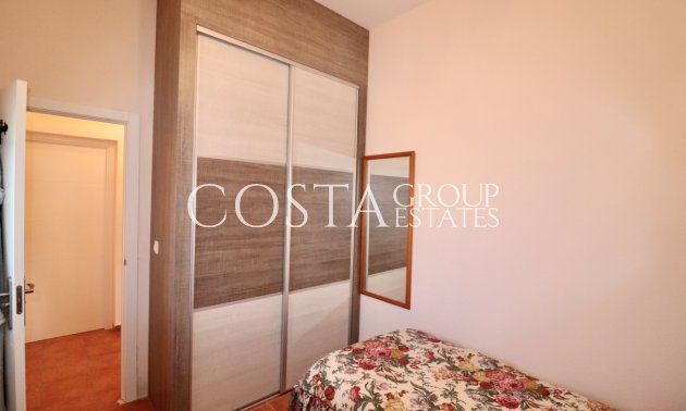 Revente - Villa -
Catral