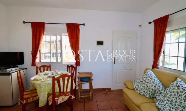 Revente - Villa -
Catral