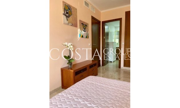 Herverkoop - Huis -
Orihuela - Punta Prima