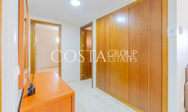 Herverkoop - Huis -
Orihuela - Punta Prima