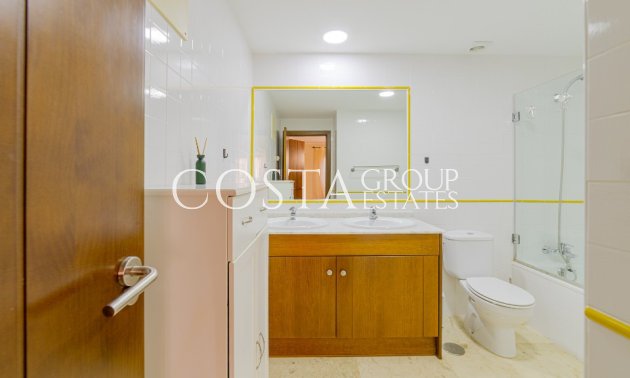 Herverkoop - Huis -
Orihuela - Punta Prima