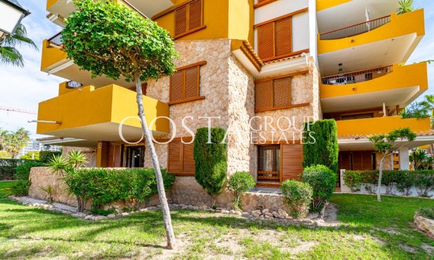 Herverkoop - Huis -
Orihuela - Punta Prima