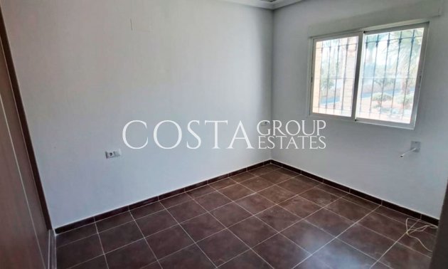 Herverkoop - Villa -
Catral - Catral - Country