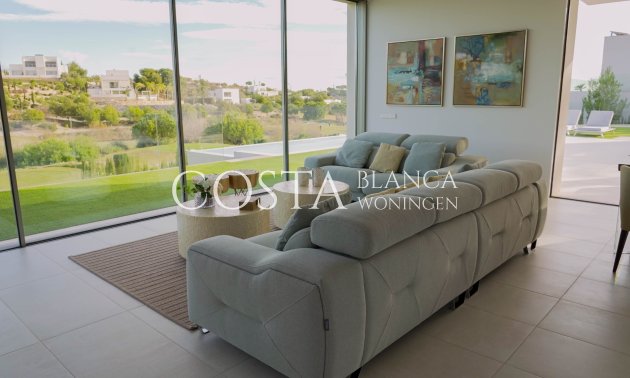 Herverkoop - Villa -
Orihuela - Las Colinas Golf