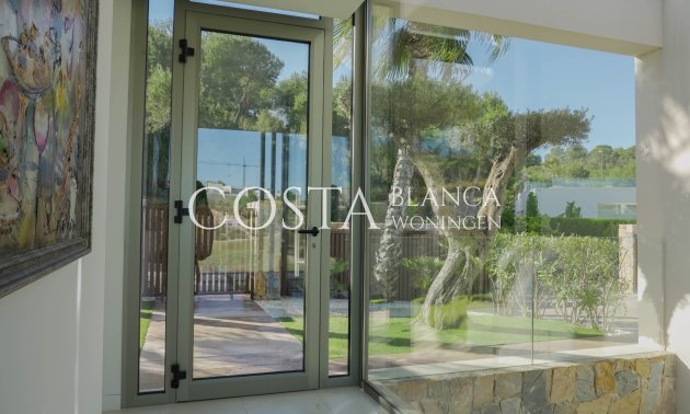 Herverkoop - Villa -
Orihuela - Las Colinas Golf