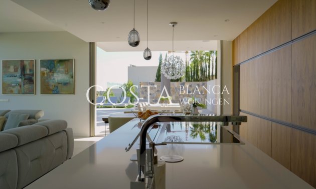 Herverkoop - Villa -
Orihuela - Las Colinas Golf