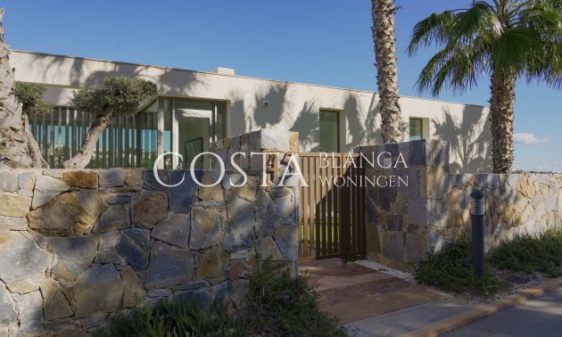 Herverkoop - Villa -
Orihuela - Las Colinas Golf