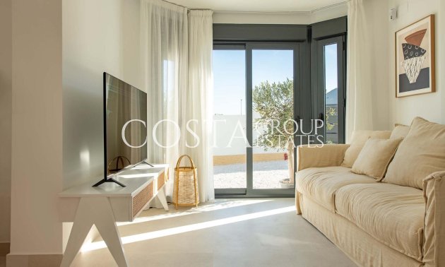 Neue Gebäude - House -
Cox - San Fernando