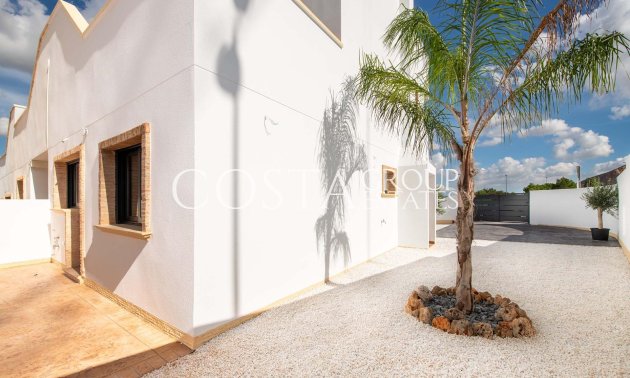 Nieuwbouw Woningen - Apartments -
Cox - San Fernando