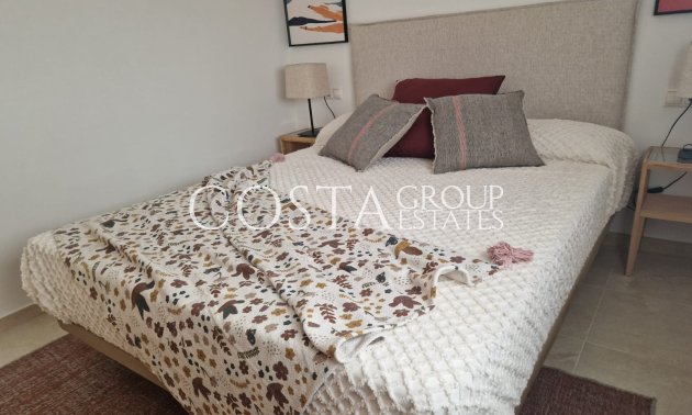 Nowy budynek - Apartments -
Jerónimo y Avileses