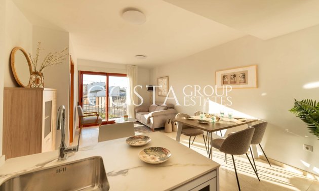 Neue Gebäude - Apartments -
Jerónimo y Avileses