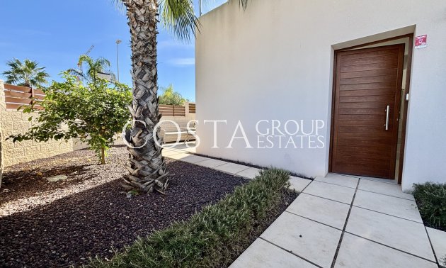 Neue Gebäude - Villa -
Benijofar