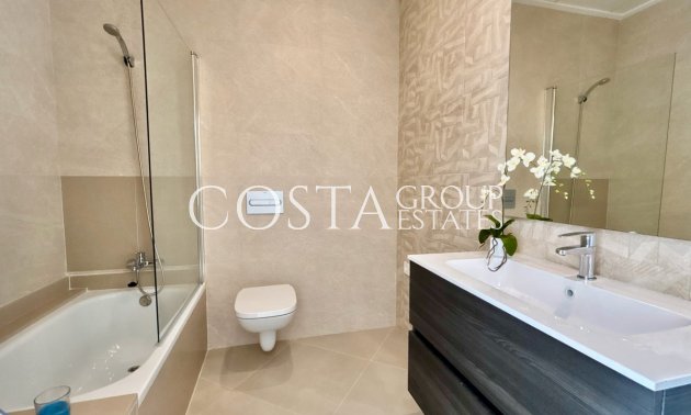 Neue Gebäude - Villa -
Benijofar