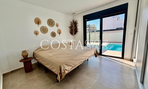 Nieuwbouw Woningen - Villa -
Rafal - polideportivo