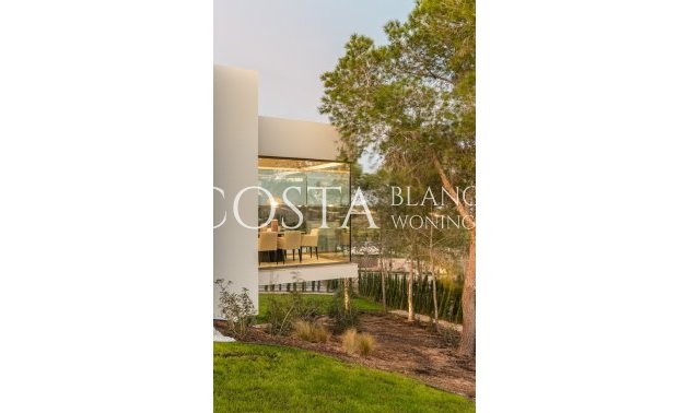 Nieuwbouw Woningen - Villa -
Las Colinas Golf and Country Club
