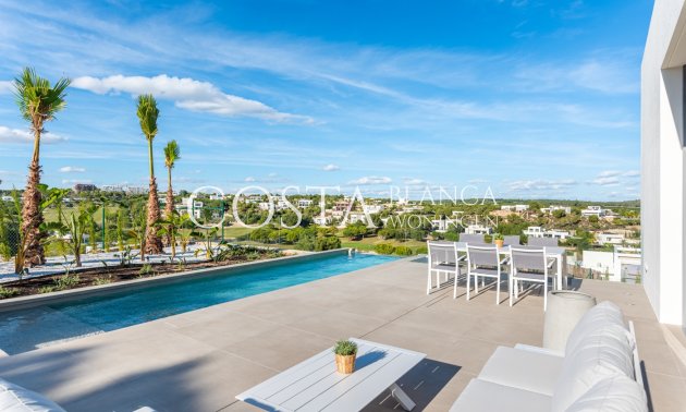 Nieuwbouw Woningen - Villa -
Las Colinas Golf and Country Club