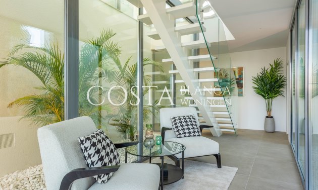 Nieuwbouw Woningen - Villa -
Las Colinas Golf and Country Club