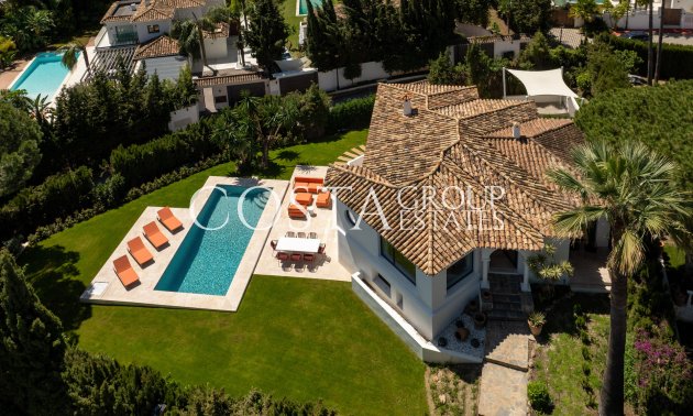 Nowy budynek - Willa -
Marbella