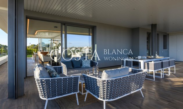 Nowy budynek - Apartament -
Las Colinas Golf and Country Club