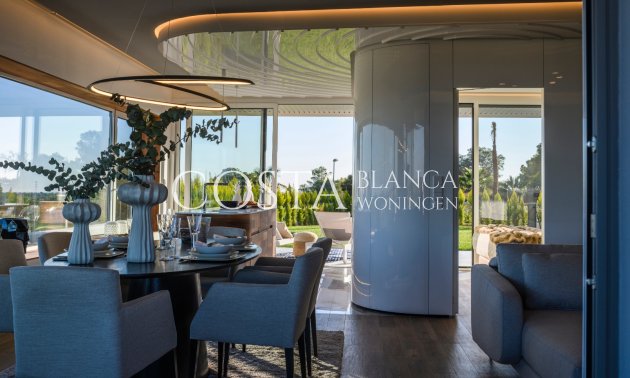 Nowy budynek - Apartament -
Las Colinas Golf and Country Club