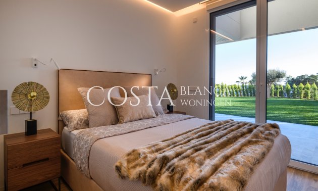Nowy budynek - Apartament -
Las Colinas Golf and Country Club